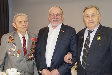В Бузулуке торжественно открыли Год памяти и славы